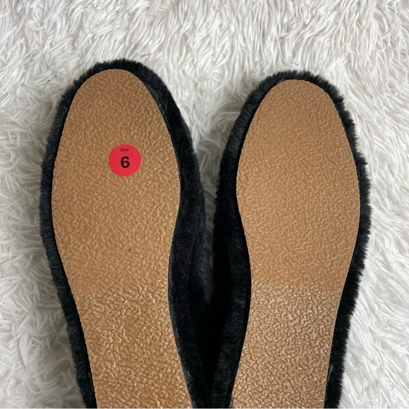 Black Dark Sleeping Pixie Fuzzy Slippers Dolls Kill - Picture 5 of 7